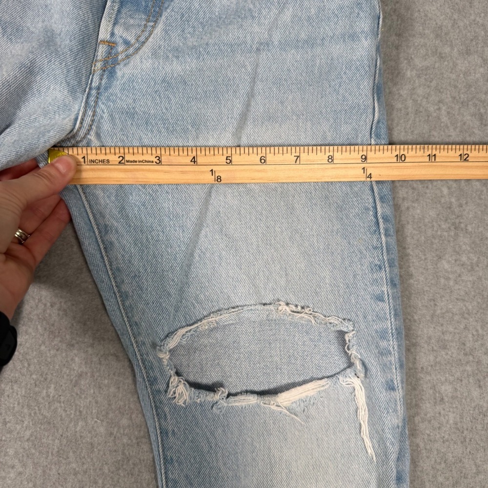 Levis 501 Original Fit Light Wash Distressed Straight Leg Jeans W24 L30 150th - Picture 9 of 11